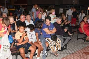 La Garita marca el inicio de sus fiestas con el izado de la bandera canaria, el pregón y el reconocimiento a Pedro Monzón Pulido/Francisco Javier Santana.
